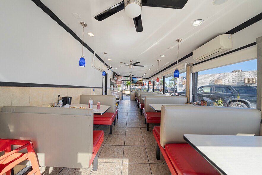 More Photos Of 201 W Whittier Blvd, Montebello Freestanding For Sale