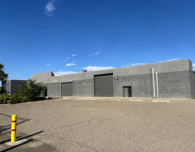 Primary Photo Of 335 Academy Dr, Corrales Office For Lease