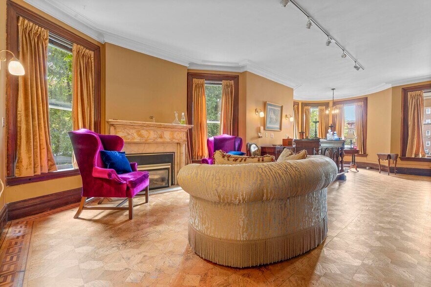 More Photos Of 4 Wethersfield Ave, Hartford Loft Creative Space For Sale