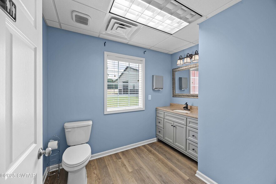 More Photos Of 692 Boone Ln, Jackson Light Distribution For Sale