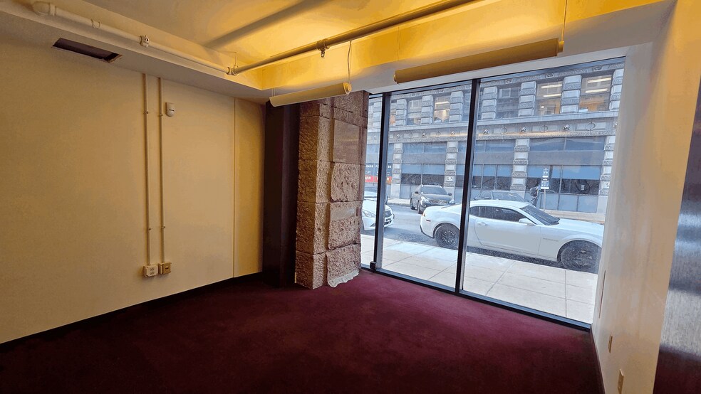 More Photos Of 822 Olive St, Saint Louis Office For Lease