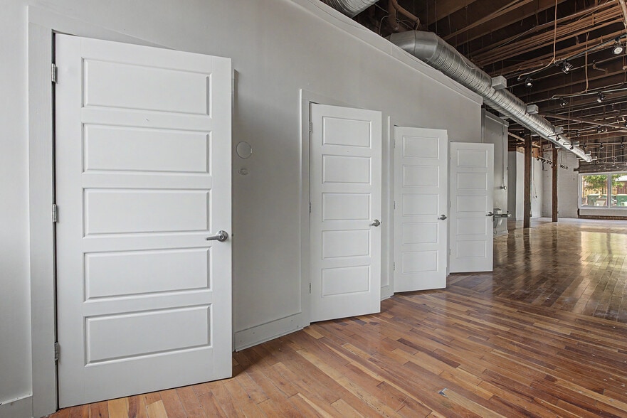 More Photos Of 269 N Hull St, Athens Apartments For Sale