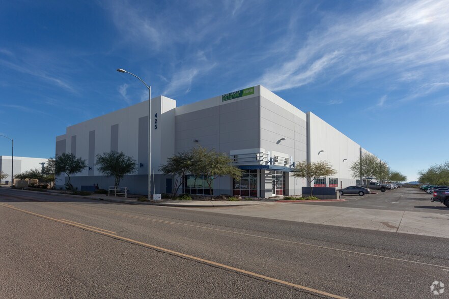 Primary Photo Of 425 E Pinnacle Peak Rd, Phoenix Warehouse For Lease