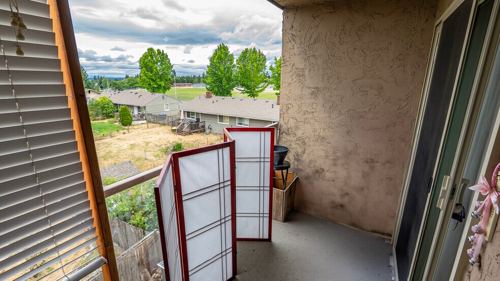 More Photos Of 1177 Harrington Ave, Renton Apartments For Sale