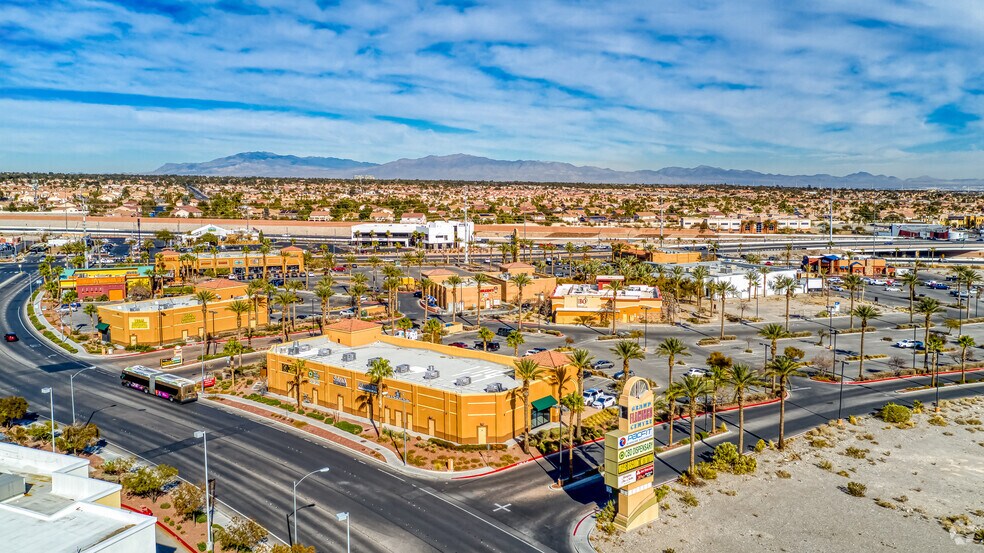 More Photos Of 9755 W Flamingo Rd, Las Vegas Restaurant For Lease