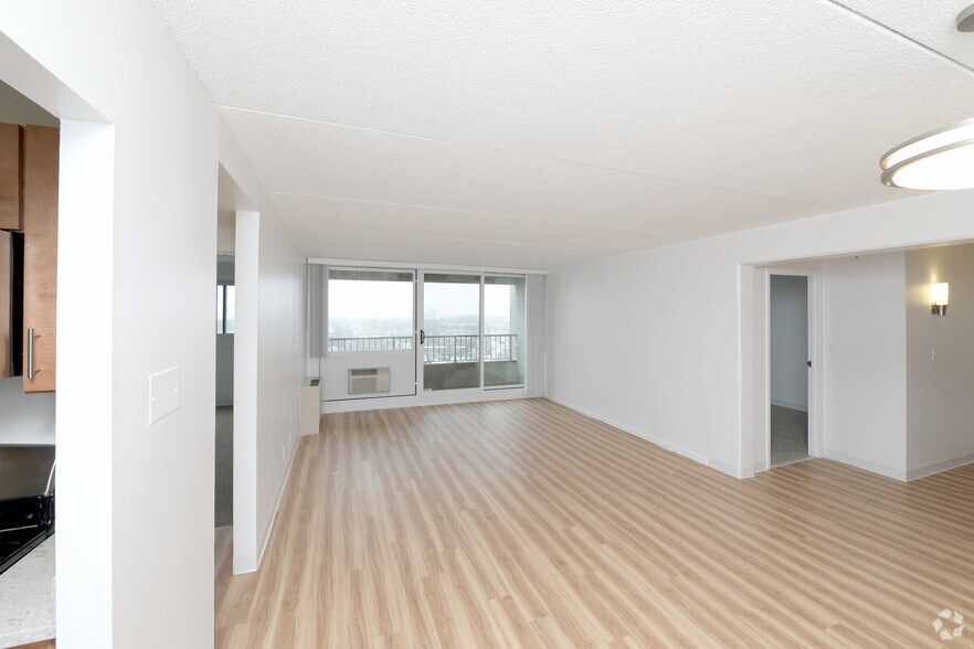 More Photos Of 1371 Beacon St, Brookline Apartments For Lease