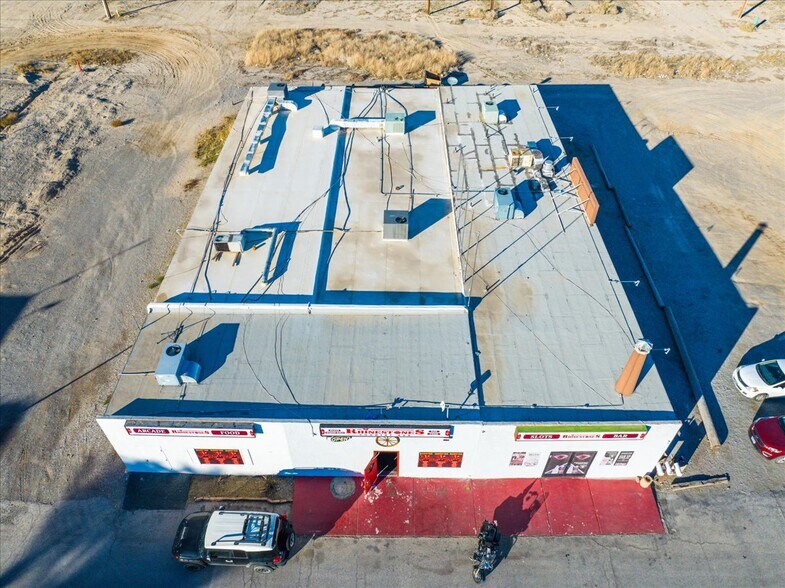 More Photos Of 1700 S Pahrump Valley Blvd, Pahrump Storefront For Sale