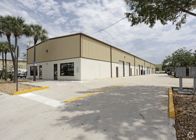 Primary Photo Of 730 S Deerfield Ave, Deerfield Beach Unknown For Lease