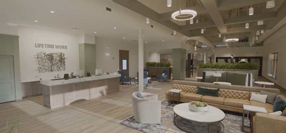 More Photos Of 5600 Roswell Rd, Sandy Springs Coworking Space