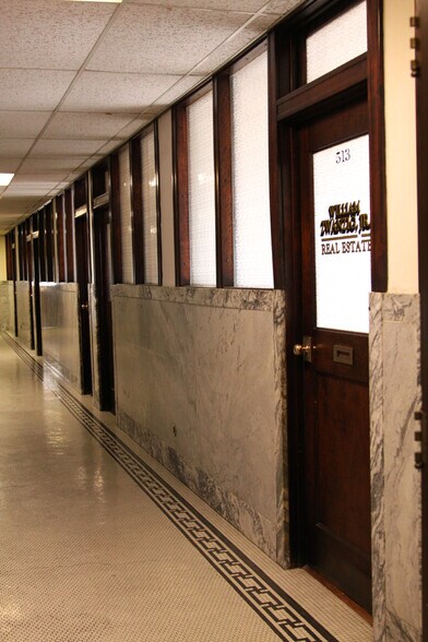 More Photos Of 628 Columbus St, Ottawa Loft Creative Space For Lease