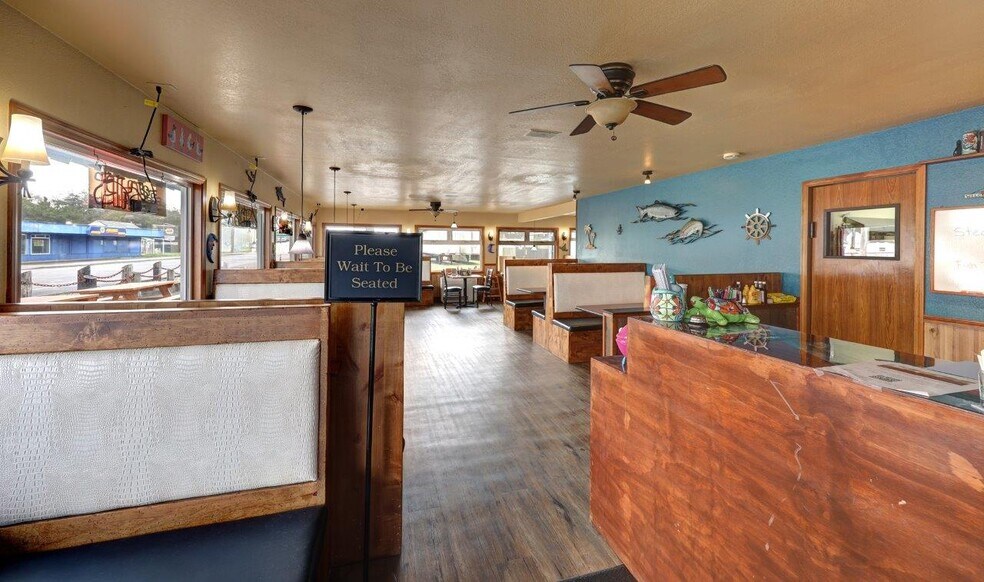 More Photos Of 1917 Pacific Ave, Long Beach Restaurant For Sale