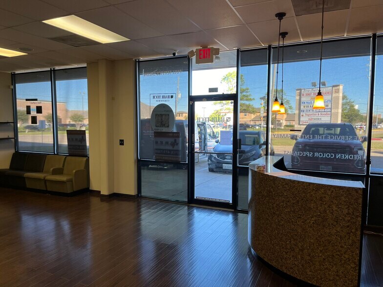 More Photos Of 9522 Huffmeister Rd, Houston Unknown For Sale