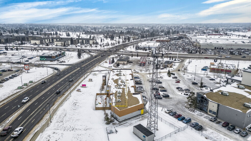 More Photos Of 13756 50th St NW, Edmonton General Retail For Lease