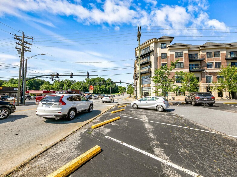 More Photos Of 29 W French Broad St, Brevard Apartments For Sale