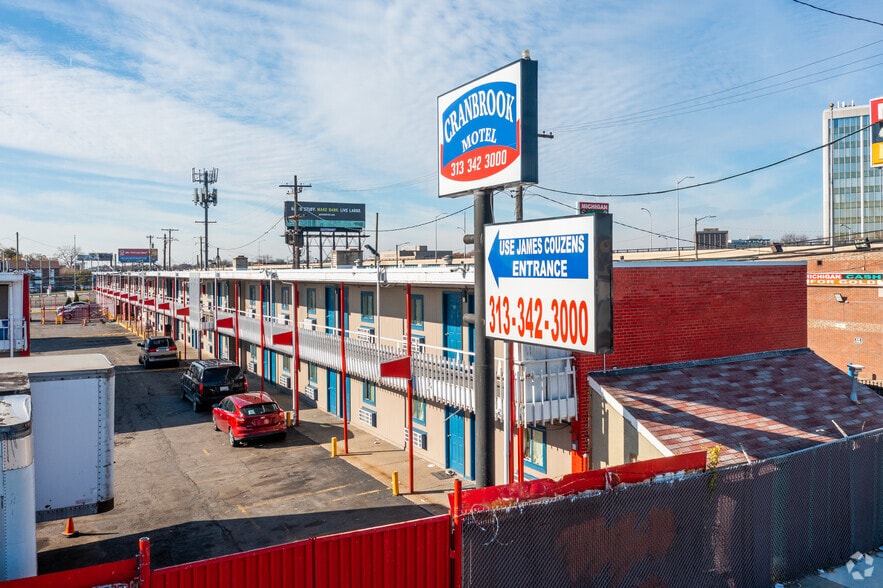 More Photos Of 20500 James Couzens Fwy, Detroit Hotel For Sale