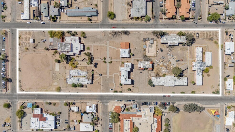 More Photos Of 2700 S 8th Ave, Tucson Specialty For Sale