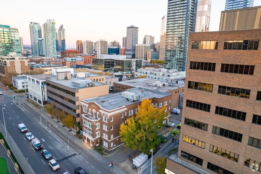 More Photos Of 620 12 Ave SW, Calgary Coworking Space