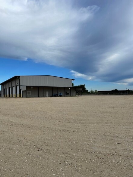 More Photos Of 1105 County Road 235 Giddings, Giddings Industrial For Sale