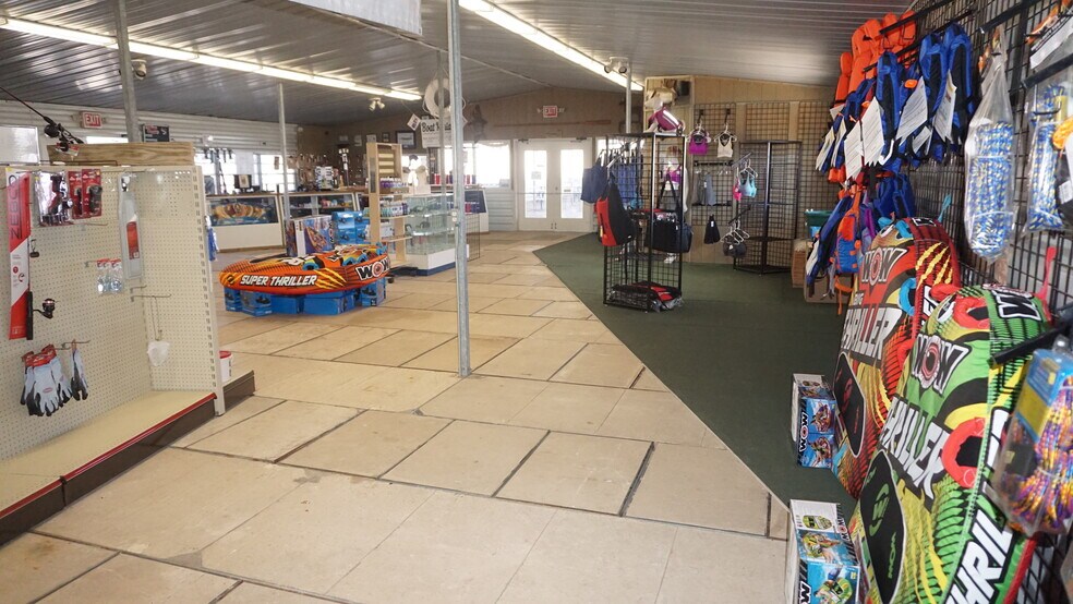 More Photos Of 101 NM-195 Hwy, Elephant Butte Marina For Sale