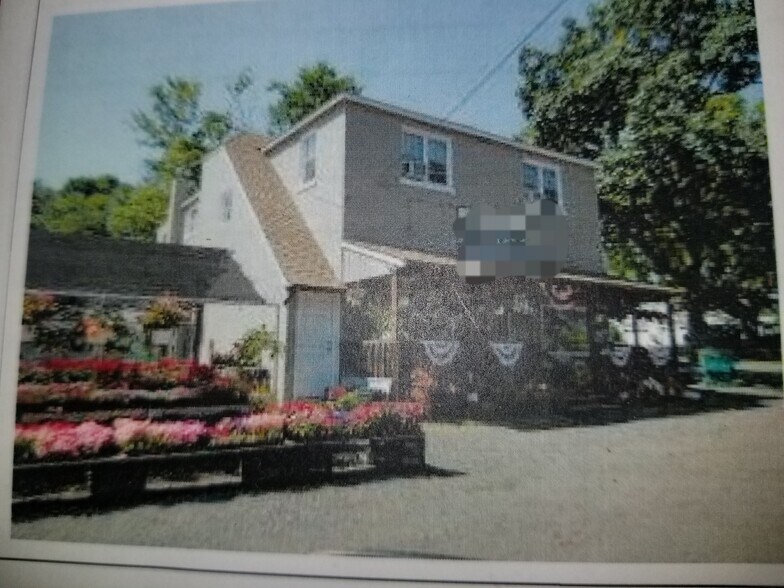Primary Photo Of 2145 Meriden Rd, Wolcott Storefront Retail Office For Sale