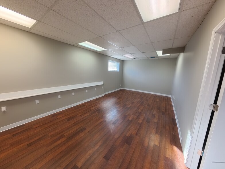 More Photos Of 750 NW 4th St, Prineville Office For Sale