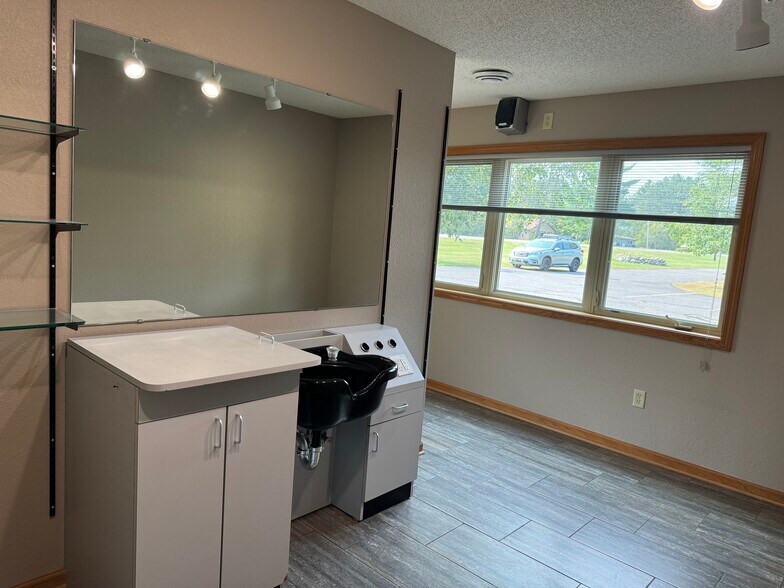 More Photos Of 10310 Highway 70, Minocqua Storefront Retail Office For Lease