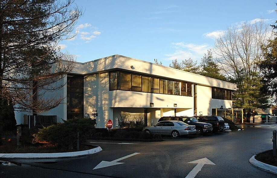 More Photos Of 980 Post Rd E, Westport Office For Sale
