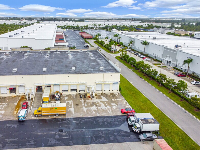More Photos Of 2020 NW 129th Ave, Miami Warehouse For Lease
