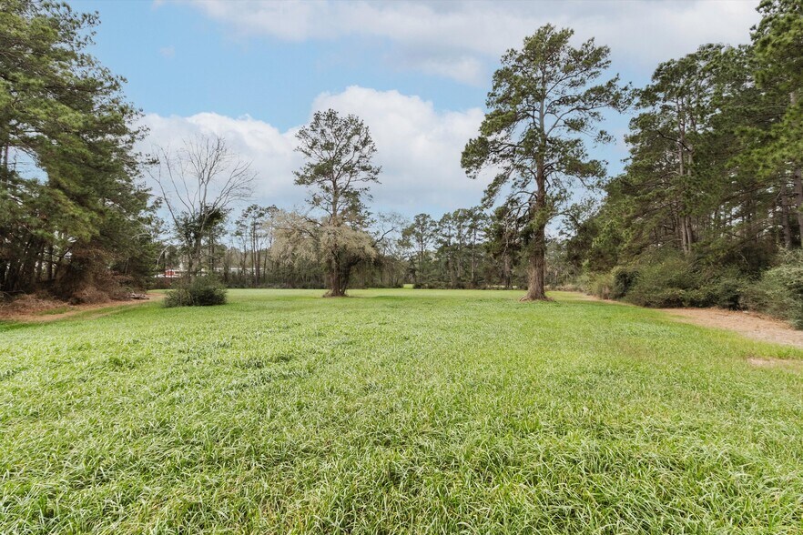 More Photos Of TBD 6.92 acres Interstate 45, New Waverly Land For Sale