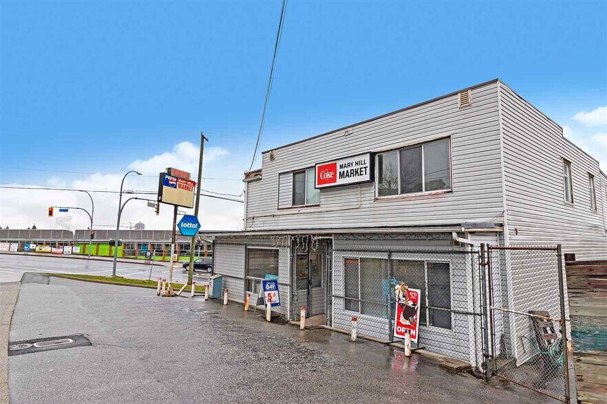 Primary Photo Of 1985 Pitt River Rd, Port Coquitlam General Retail For Sale