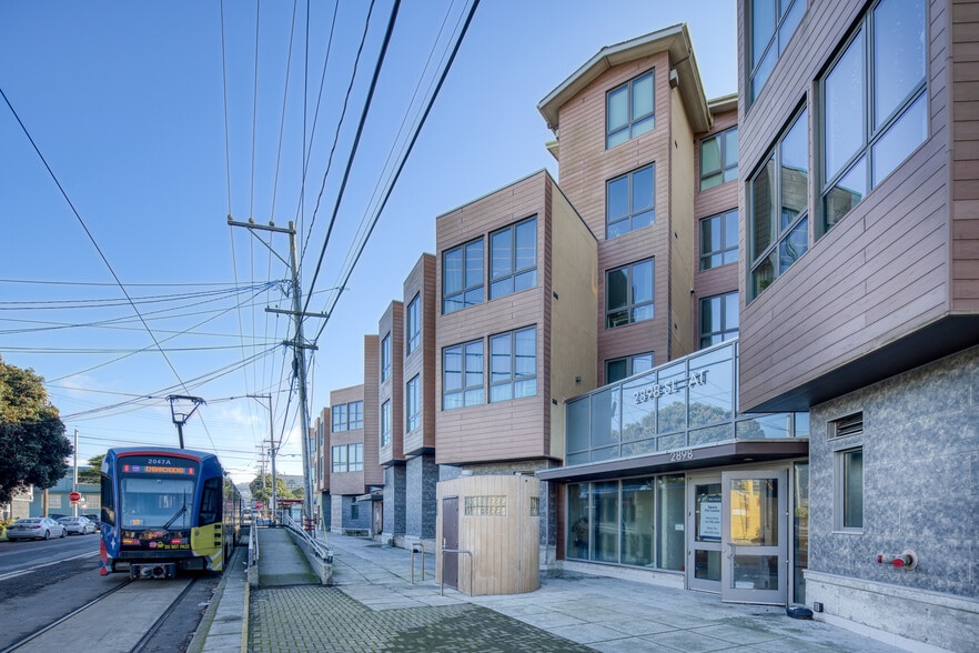 More Photos Of 3535 Wawona St, San Francisco Apartments For Sale