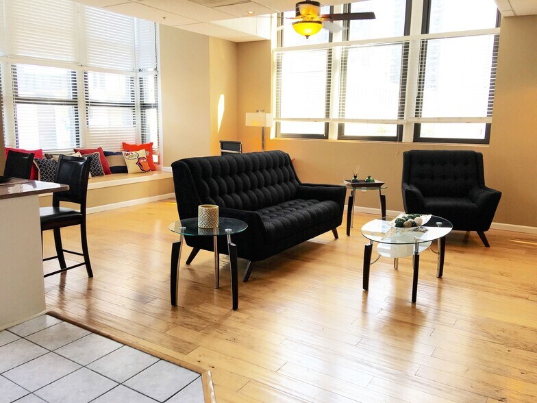 More Photos Of 555 N 4th St, Saint Louis Apartments For Sale