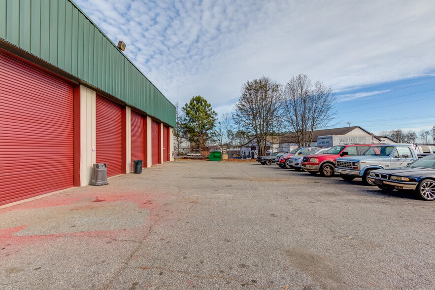 More Photos Of , Alpharetta Unknown For Sale