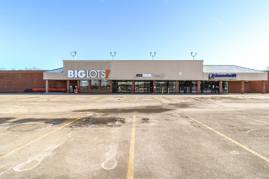 Primary Photo Of 2611 Ellwood Rd, New Castle Storefront For Lease