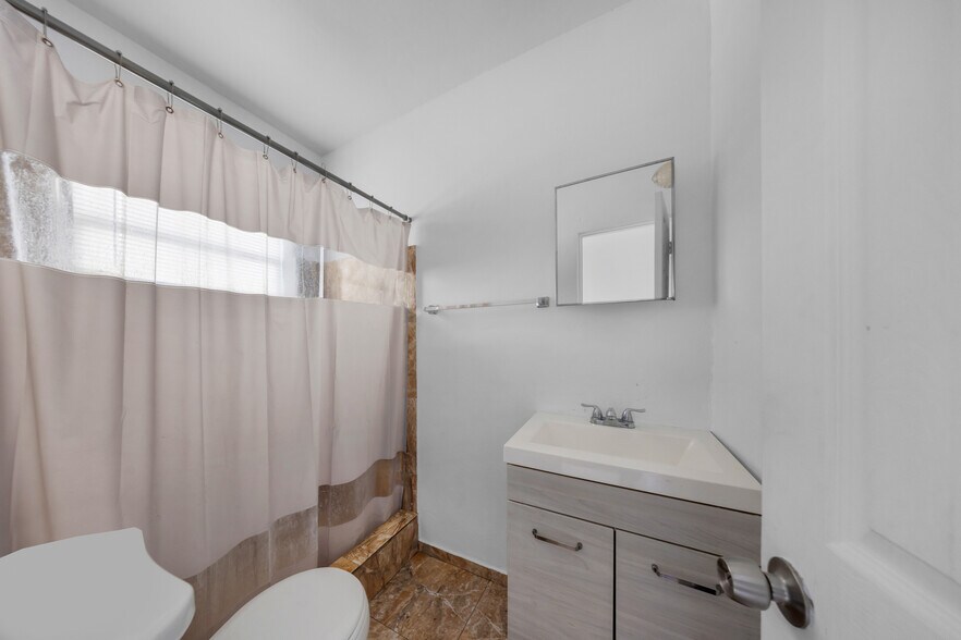 More Photos Of 4831 W Flagler St, Coral Gables Apartments For Sale