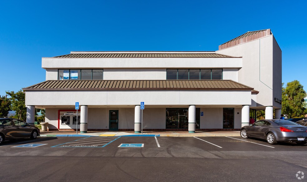 More Photos Of 220-282 Redwood Shores Pky, Redwood City General Retail For Lease