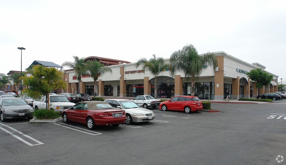 More Photos Of 3600-3770 McFadden Ave, Santa Ana Unknown For Lease