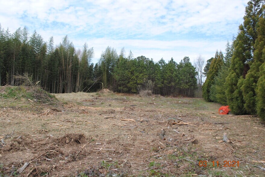 More Photos Of 13180 Veterans Memorial Hwy, Douglasville Land For Sale