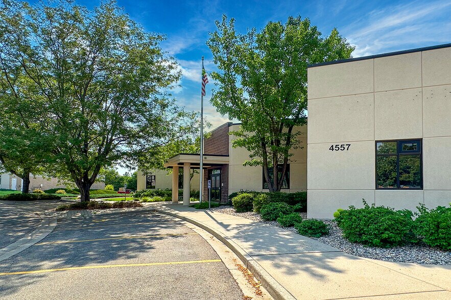 More Photos Of 4557 Denrose Ct, Fort Collins Warehouse For Sale
