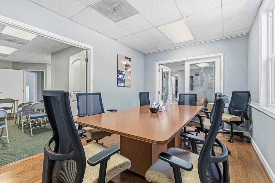 More Photos Of 9506 Harford Rd, Parkville Medical For Lease