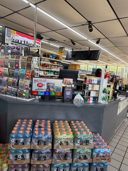 More Photos Of 407 Highway 27 Byp, Nashville Service Station For Sale