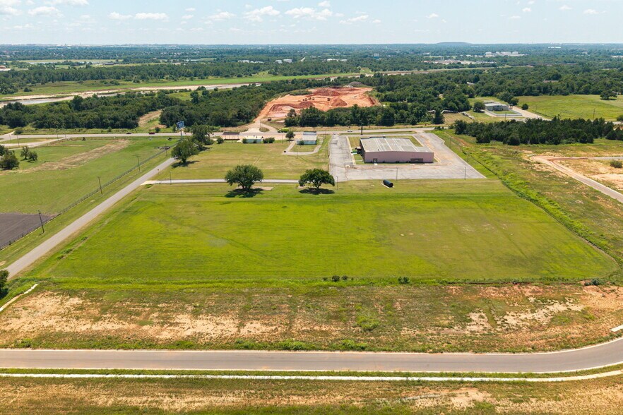 More Photos Of 2501 Bartell Rd, Oklahoma City Land For Sale