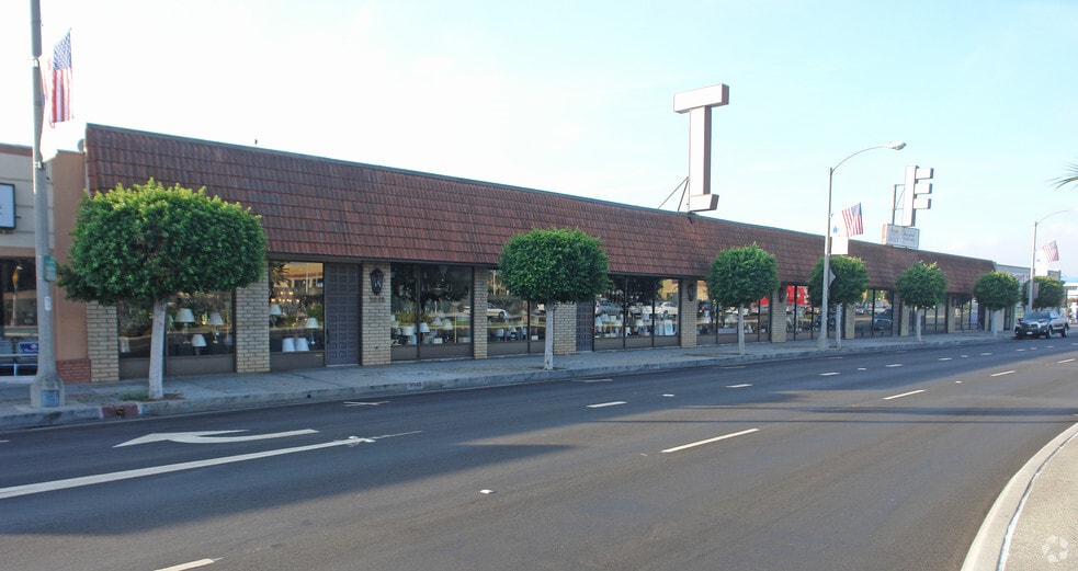 Primary Photo Of 9022-9040 Las Tunas Dr, Temple City Storefront For Lease