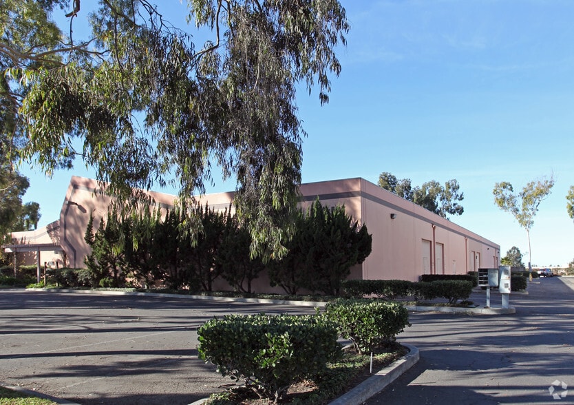 More Photos Of 507-517 Calle San Pablo, Camarillo Manufacturing For Lease