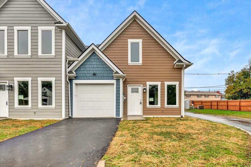 More Photos Of 130-140 W Calhoun St, Salem Apartments For Sale