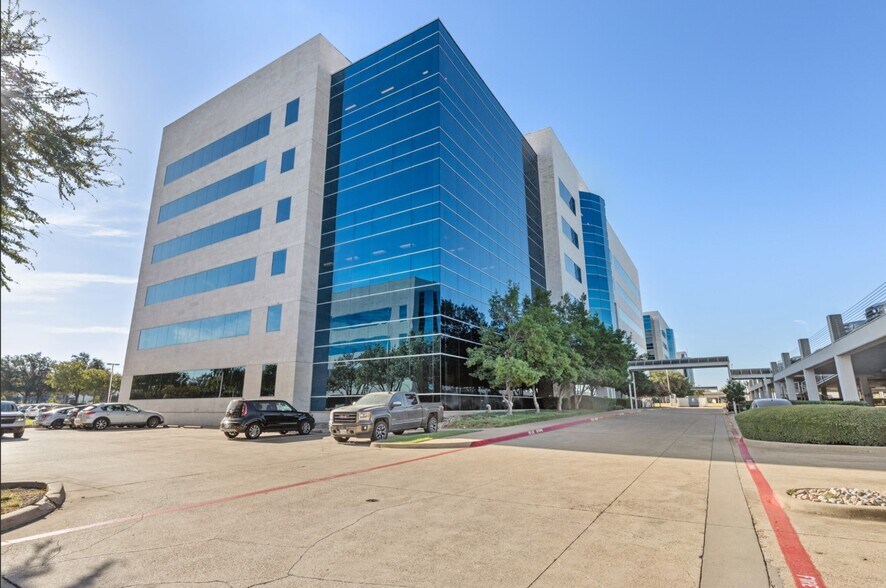 More Photos Of 2805 Dallas Pkwy, Plano Office For Lease