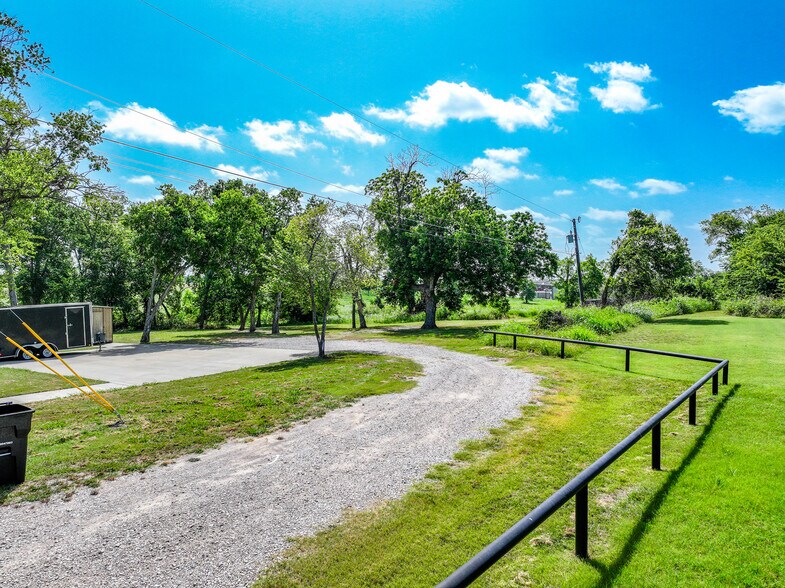 More Photos Of TBD US-175 & FM 148, Crandall Land For Sale