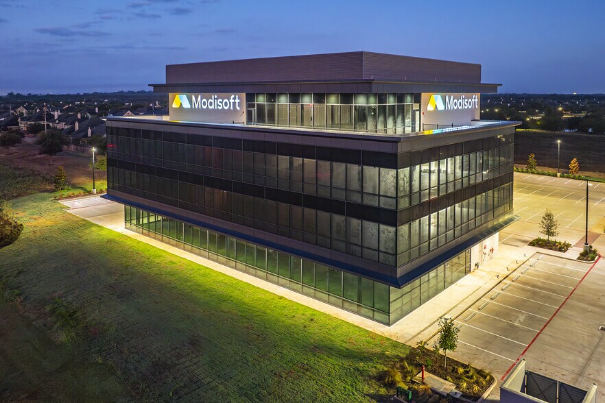 More Photos Of 6932 Brisbane ct, Sugar Land Office For Lease