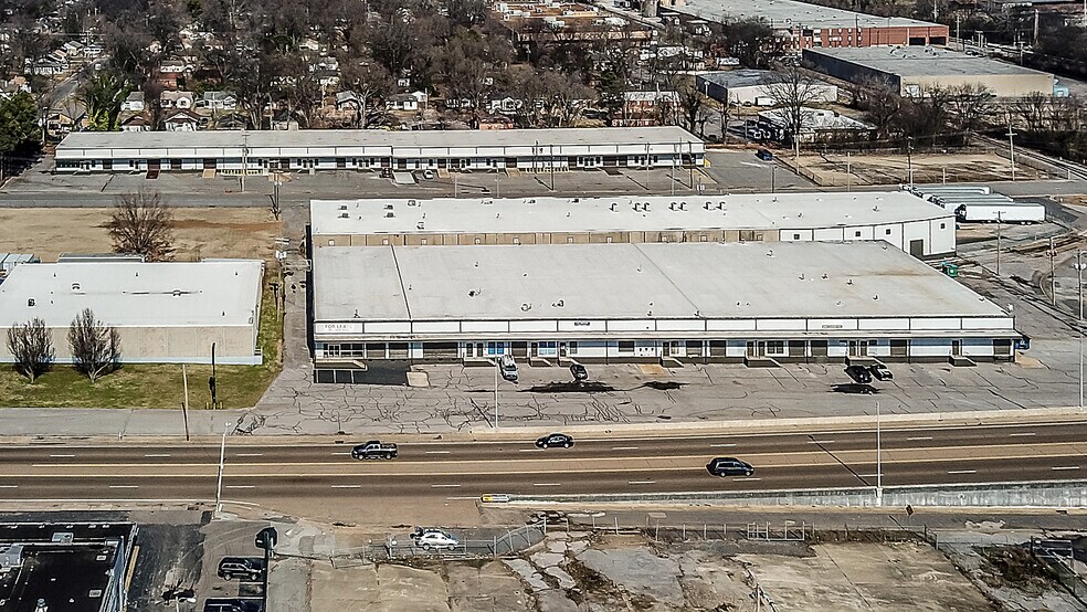 More Photos Of 2630-2656 Summer Ave, Memphis Unknown For Lease