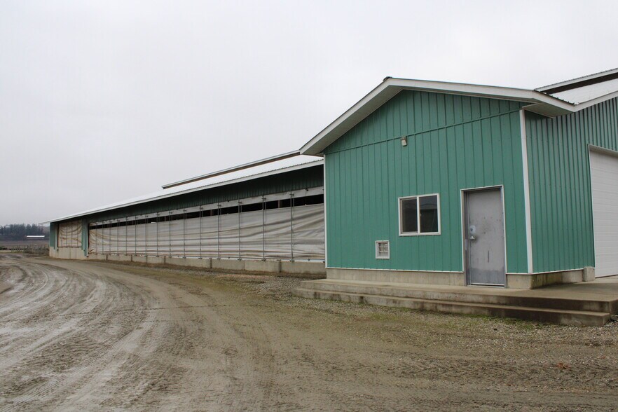 More Photos Of 4809 Back Enderby Rd, Armstrong Land For Sale